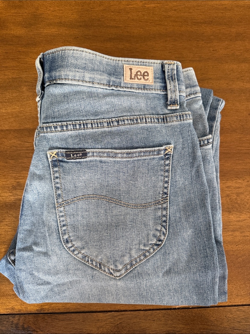 Lee Light Blue Cropped Ankle Jeans